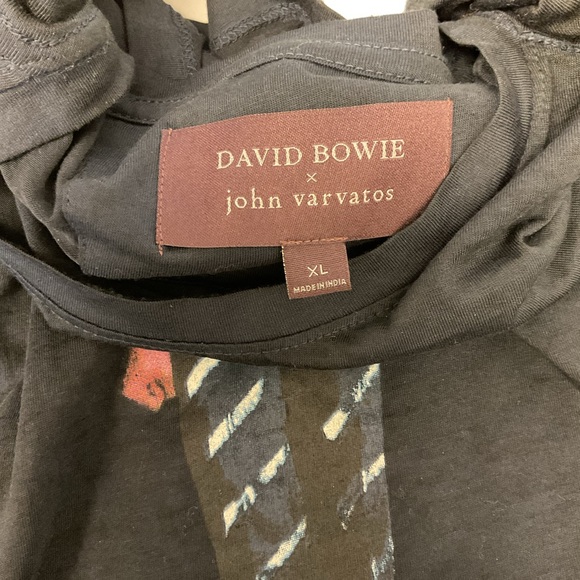 JOHN VARVATOS DAVID BOWIE TEE NAVY BURNOUT FABRIC SIZE XL NWOT - Picture 8 of 15